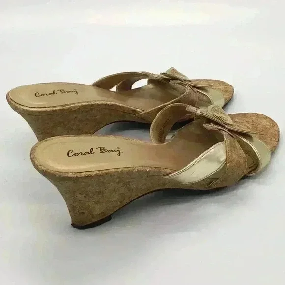 CORAL Bay Gold/Cork Slides w/3” Heel Size … - Picture 3 of 5